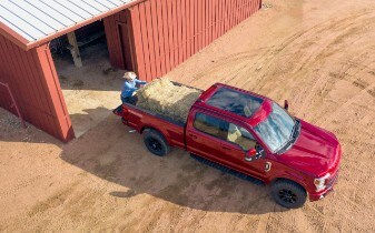 2022 Ford Super Duty Lariat Tremor